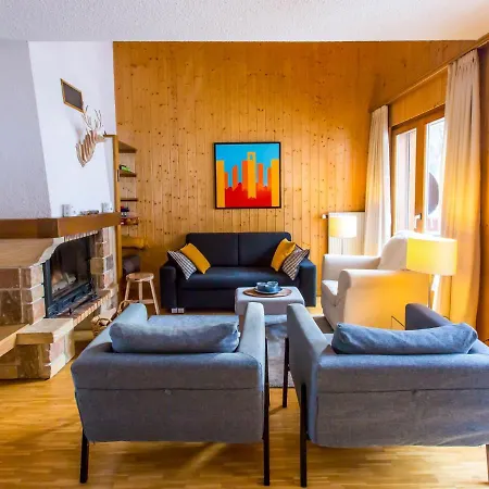 公寓 Apartment In La Tzoumaz Near Ski Slopes