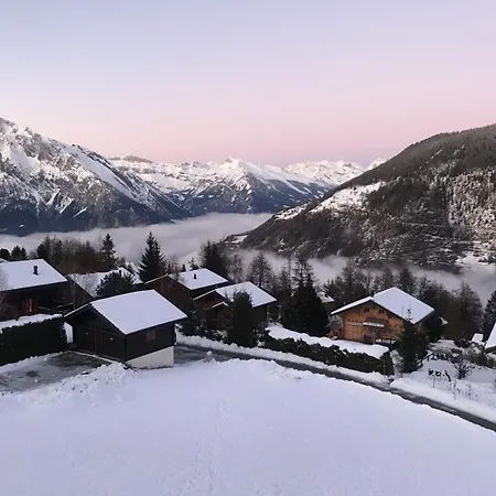 아파트 Apartment In La Tzoumaz Near Ski Slopes 라 초우마츠