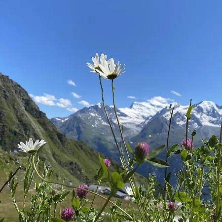 아파트 Apartment In La Tzoumaz Near Ski Slopes