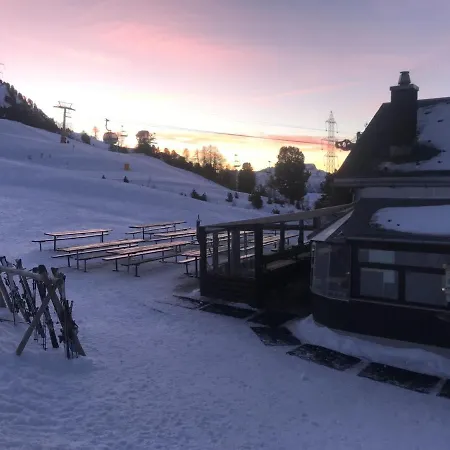 Apartment In La Tzoumaz Near Ski Slopes 라 초우마츠