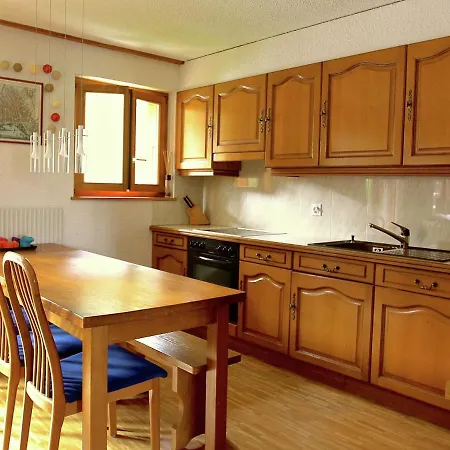 Apartment In La Tzoumaz Near Ski Slopes 아파트 *