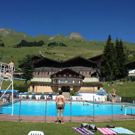 アパート Apartment In La Tzoumaz Near Ski Slopes ラ・ズマ