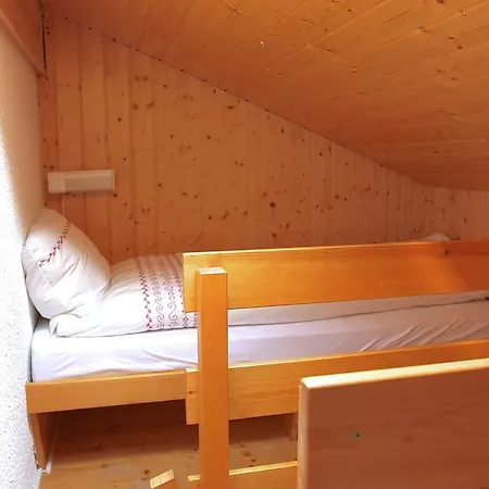 Apartment In La Tzoumaz Near Ski Slopes 아파트 *