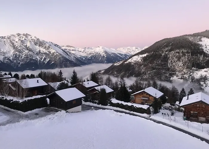 アパート Apartment In La Tzoumaz Near Ski Slopes ラ・ズマ